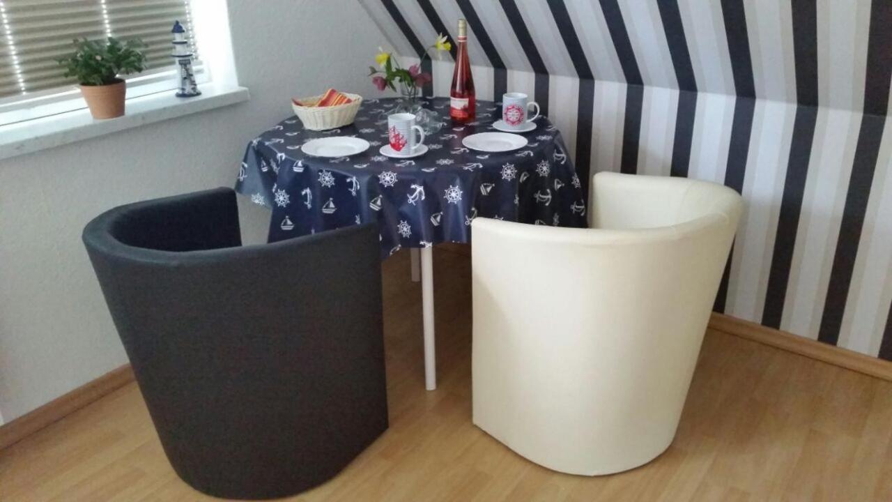 Ferienzimmer Fuer Zwei Am Strand Zingst Luaran gambar